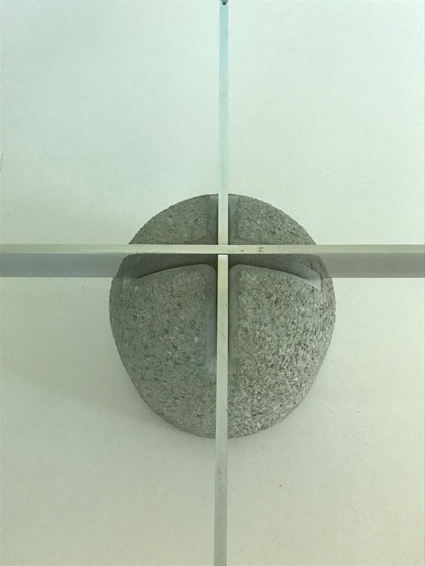 Table basse "Paracarro" de Giovanni Offredi, Italie années 70