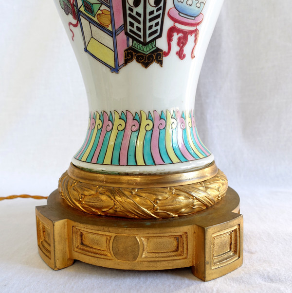 Potiche-Lampe aus chinesischem Famille-Rose-Porzellan und vergoldeter Bronze aus der Zeit Napoleons III