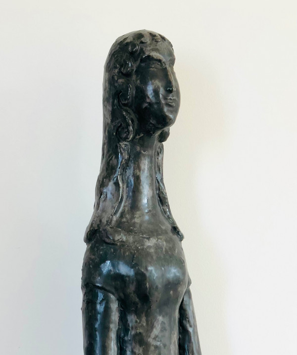 Scultura "Donna con uccello" in ceramica smaltata nera di Paulette Toma, Francia anni '60
