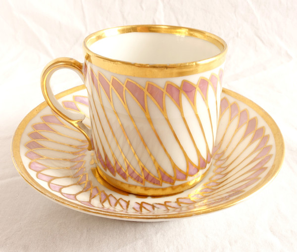 Dagoty: series of 4 litron-shaped coffee cups in Paris porcelain, Empire period
