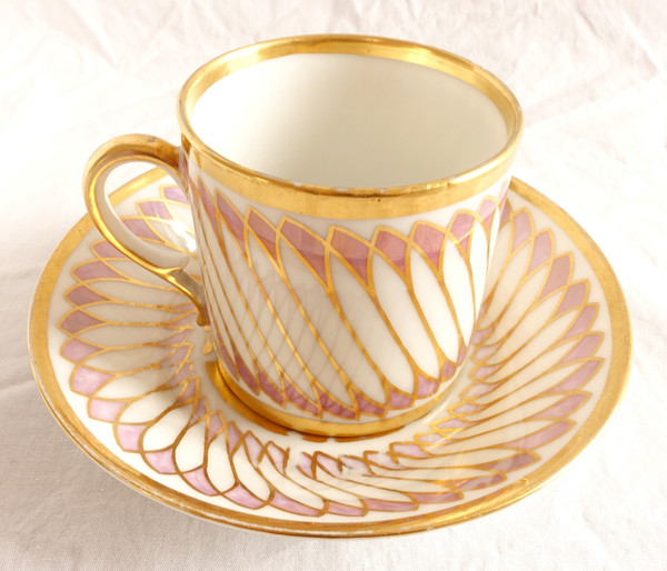 Dagoty: series of 4 litron-shaped coffee cups in Paris porcelain, Empire period