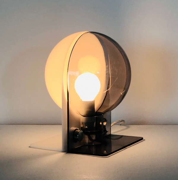Lampada SIRIO bianco-grigia di Brazzoli & Lampa per Guzzini, Italia anni '70