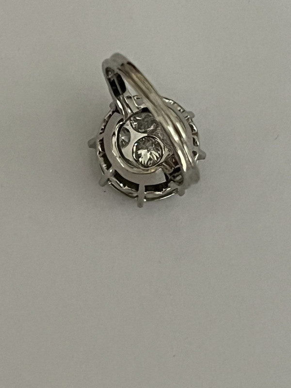 4265- Anello Marguerite Oro bianco Diamanti 1,80 carati