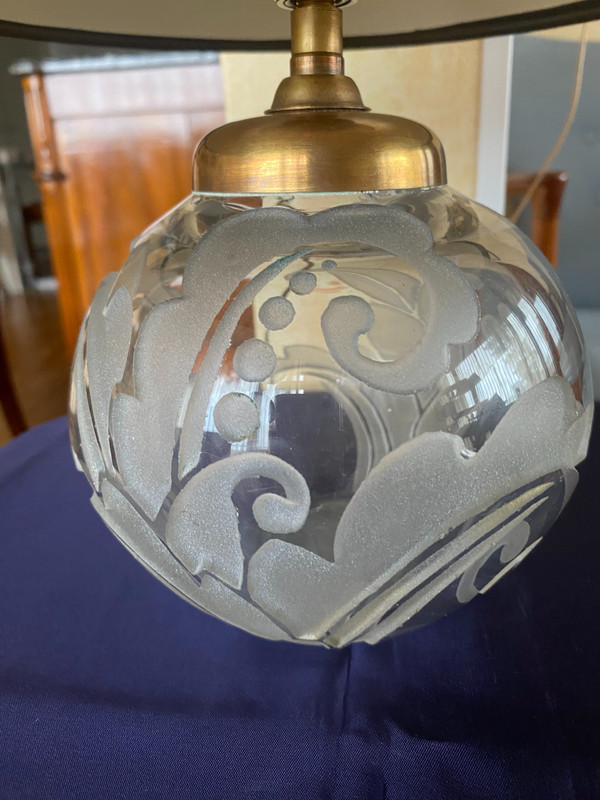 Lampada a sfera di cristallo