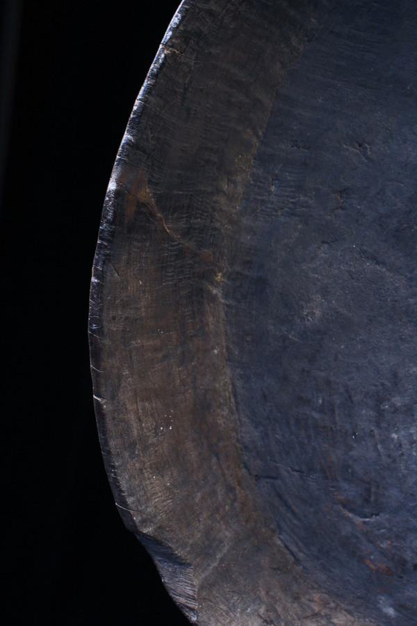 Plat en bois, Papouasie Nouvelle Guinée, art océanien, art tribal, arts premiers