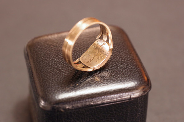 Bague ancienne perles en or rose 10 karats, bague de sentiment, Elisabeth, bague d'homme
