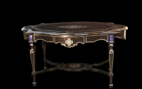 varnished table in precious wood  Tin and lapis lazuli marquetry 