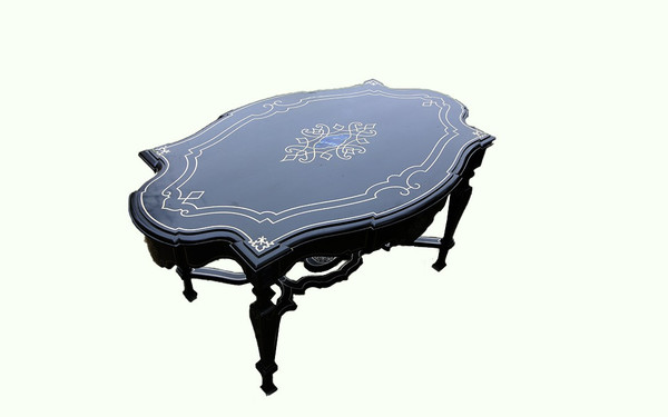 varnished table in precious wood  Tin and lapis lazuli marquetry 
