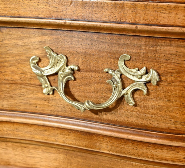 Commode Sauteuse Arbalète en Noyer, style Louis XV – Début XXe