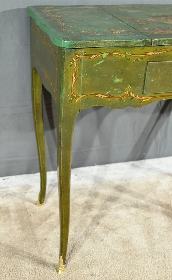 Petite Coiffeuse en Chêne Peint, style Louis XV – Fin XVIIIe