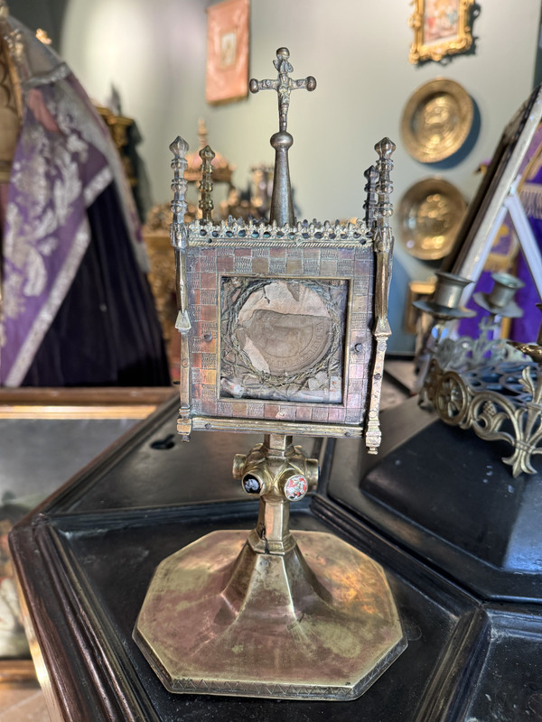 Monstrance Reliquaire En Cuivre – Fin XVe Début XVIe