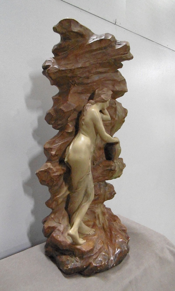 Plaster statue The spring - 20th century