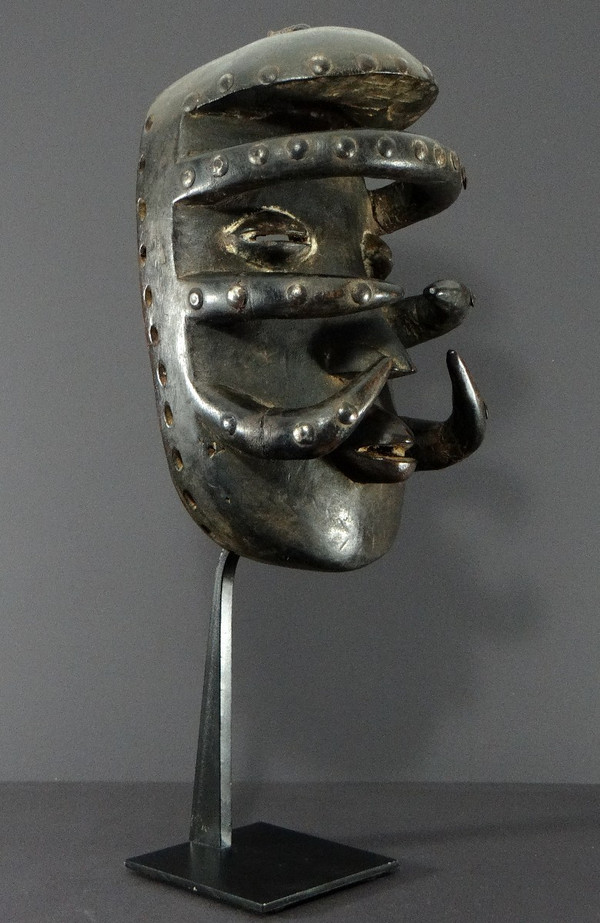 Ouest De La Côte D’ivoire, Peuple Bété, Première Moitié Du XXème Siècle, Superbe Masque En Bois.