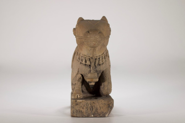 Taureau Nandi en grès.