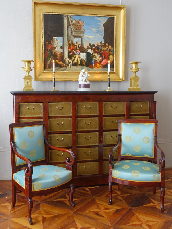 Bedeutende Mahagoni-Pappschachtel aus der Restaurationszeit – 192 cm
