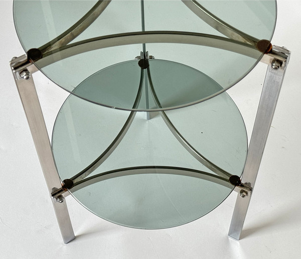 Modernist tripod stand in chrome steel from the 1970s