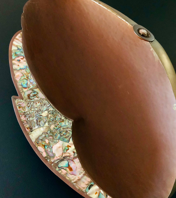 “Fish” cup in copper and mother-of-pearl by G. Espinosa, Mexico 1960s