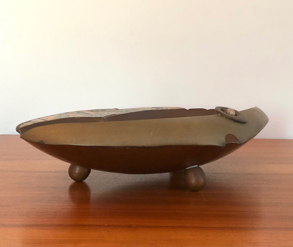 “Fish” cup in copper and mother-of-pearl by G. Espinosa, Mexico 1960s