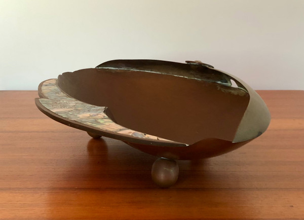 “Fish” cup in copper and mother-of-pearl by G. Espinosa, Mexico 1960s