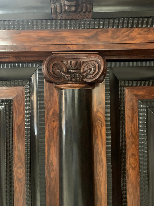 Armoire Louis XIII