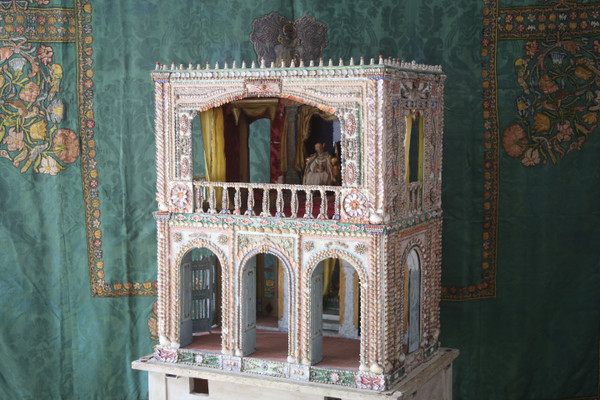 Model of a palace with shells, Italy, late 19th century