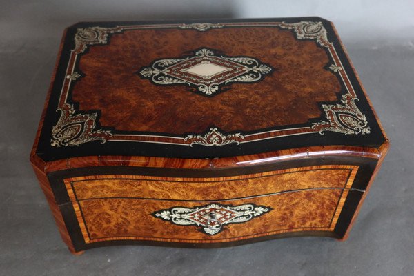 Napoleon III magnifying glass and marquetry box