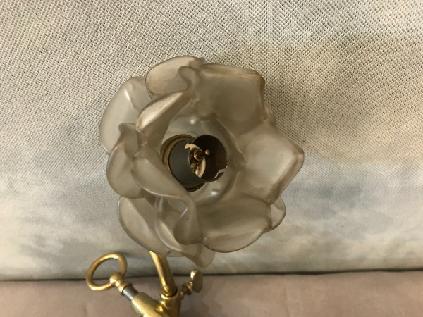 Height-adjustable 19th century iron and brass lamp