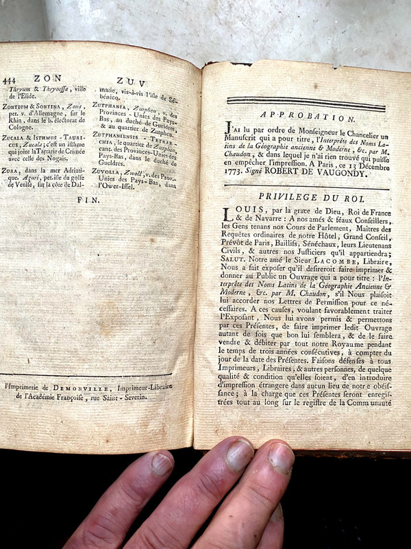 Interpreter-Manual Dictionary of Latin Names in Ancient and Modern Geography