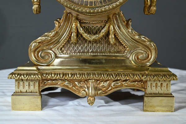 Bronze clock, signed G.Philippe Palais Royal - 1870