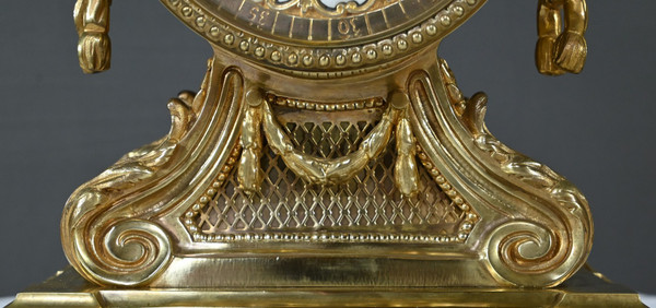 Bronze clock, signed G.Philippe Palais Royal - 1870