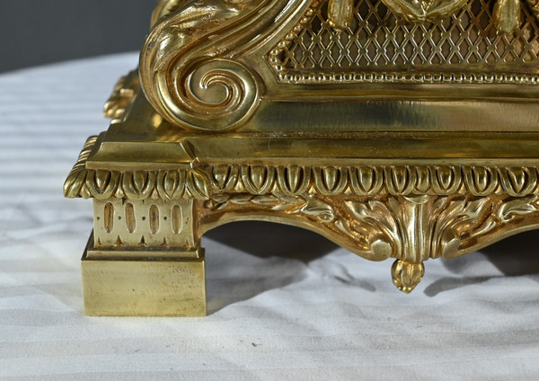 Bronze clock, signed G.Philippe Palais Royal - 1870