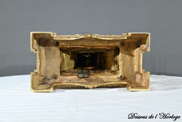 Bronze clock, signed G.Philippe Palais Royal - 1870