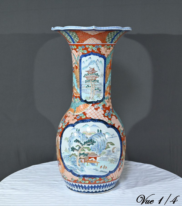 Importante vaso Arita, epoca Meiji, Giappone - Fine XIX secolo