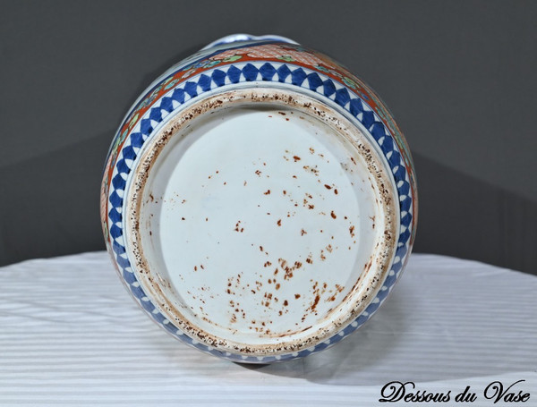 Importante vaso Arita, epoca Meiji, Giappone - Fine XIX secolo