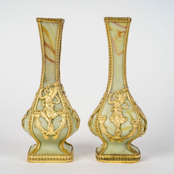 Une Paire De Petits Vases En Pâte De Verre Fin XIXè Siècle 