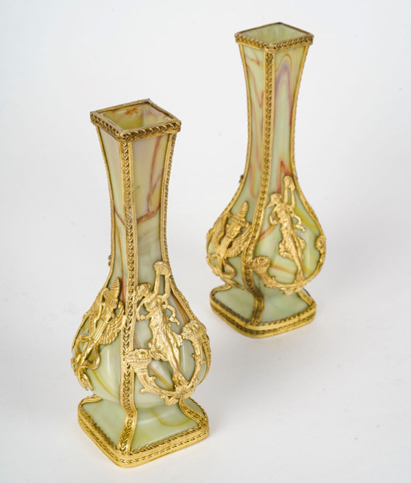Une Paire De Petits Vases En Pâte De Verre Fin XIXè Siècle 