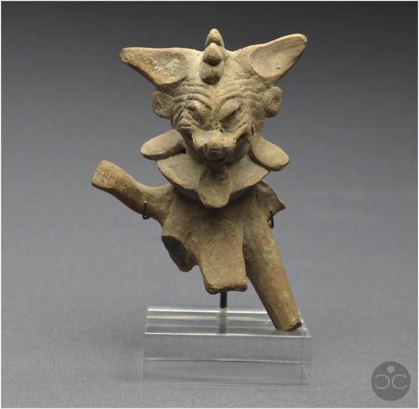 Messico, 450 - 750 d.C., cultura di Veracruz, fischietto rituale antropo-zoomorfo, terracotta