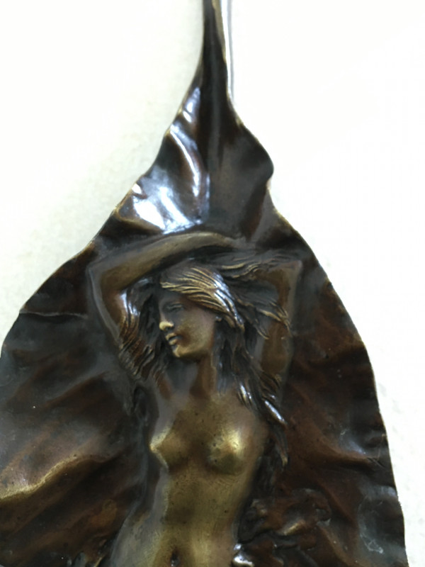 Vide poche en bronze, Signé de Georges Delpérier, Art Nouveau