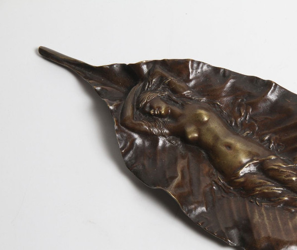 Vide poche en bronze, Signé de Georges Delpérier, Art Nouveau