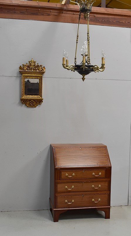 Small Golden Wood Mirror With Winged Animal Decorations - Late 19th Century