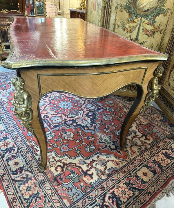 BUREAU PLAT DE STYLE LOUIS XV