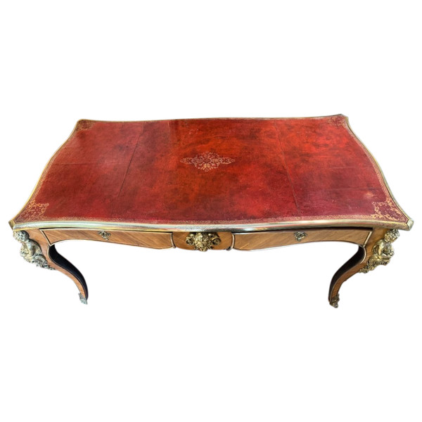 BUREAU PLAT DE STYLE LOUIS XV