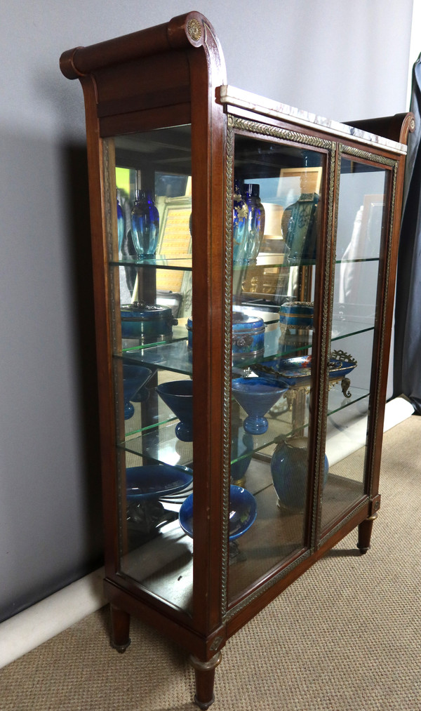 Vitrine aus Mahagoni Ende 19.