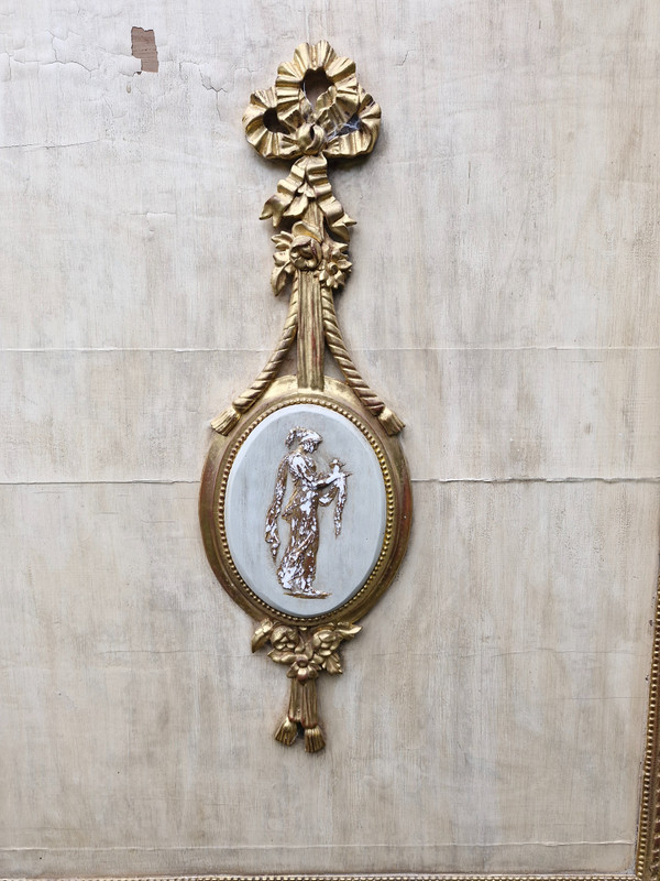 Trumeau im Stil Louis XVI