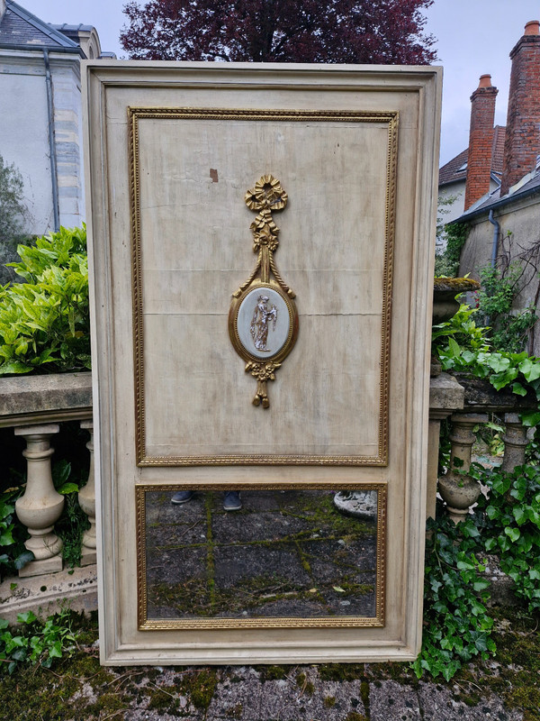Trumeau im Stil Louis XVI