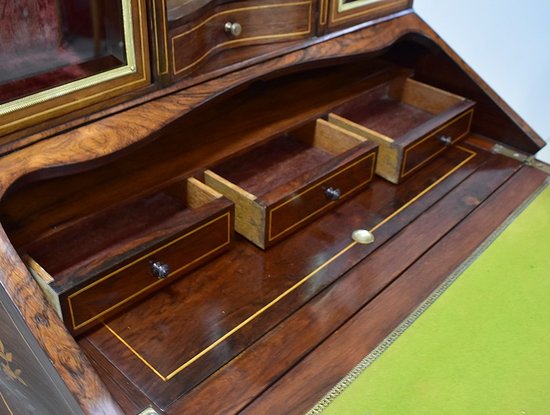 Petit Secrétaire Bonheur du Jour, en Placage de Palissandre de Rio, époque Napoléon III - XIXe