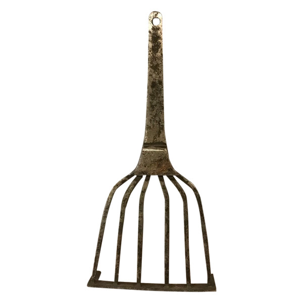 Antique 19th century wrought iron meat grill