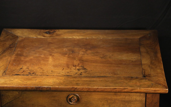 Small 19th century  Louis Philippe walnut table 