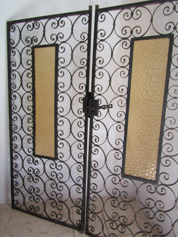 Grilles de porte