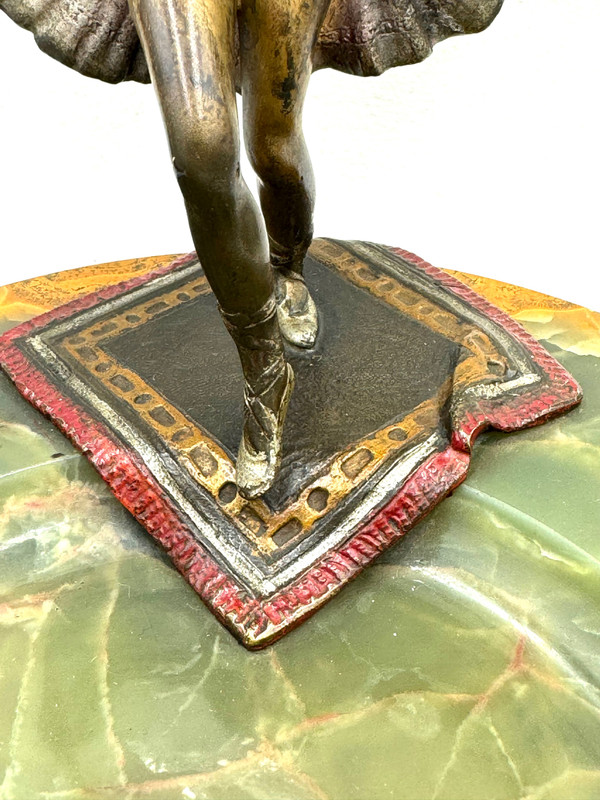 Tasca erotica in bronzo da Vienna